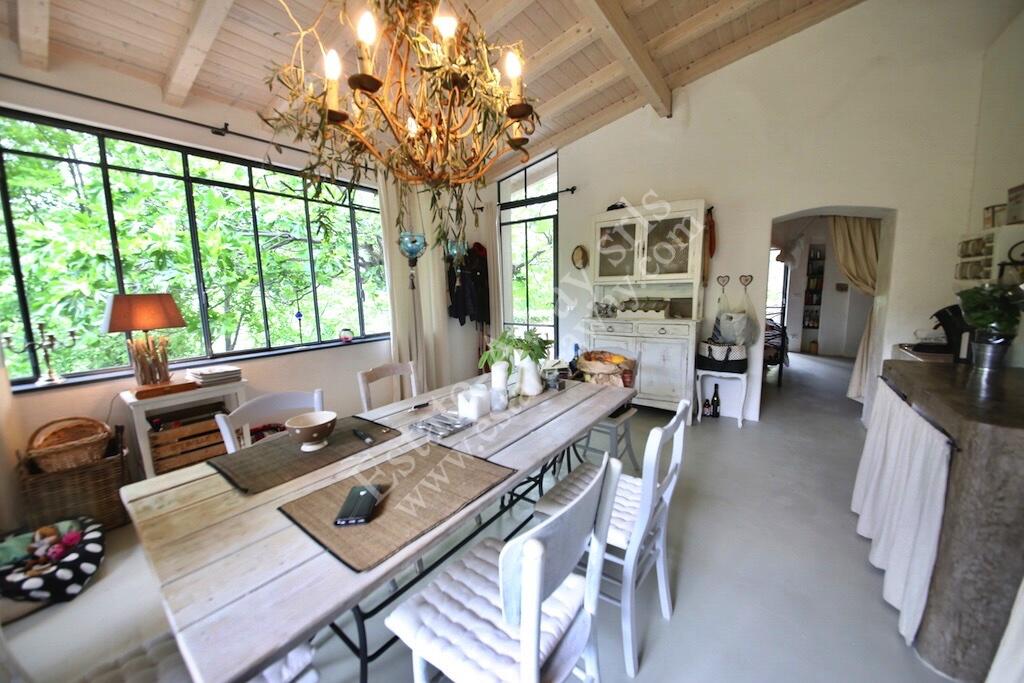 AD1274 Country house recently restored for sale in Vallebona.