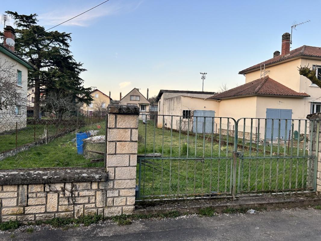 terrain in Saint Cere, Lot, France