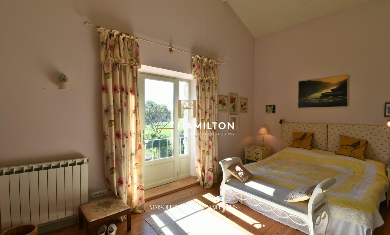 6 bedroom maison de campagne in Virac, Tarn, France