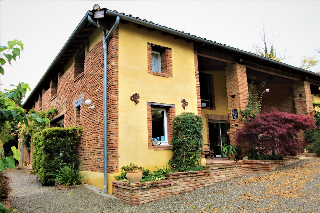 8 bedroom demeure in Montauban, Tarn-et-Garonne, France