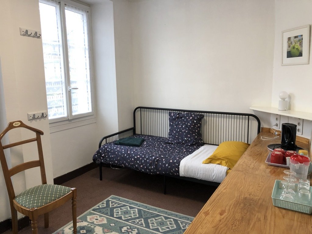 3 bedroom propriete in Ruffec, Charente, France