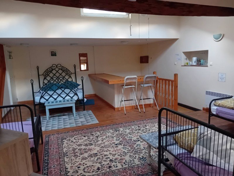 3 bedroom propriete in Ruffec, Charente, France