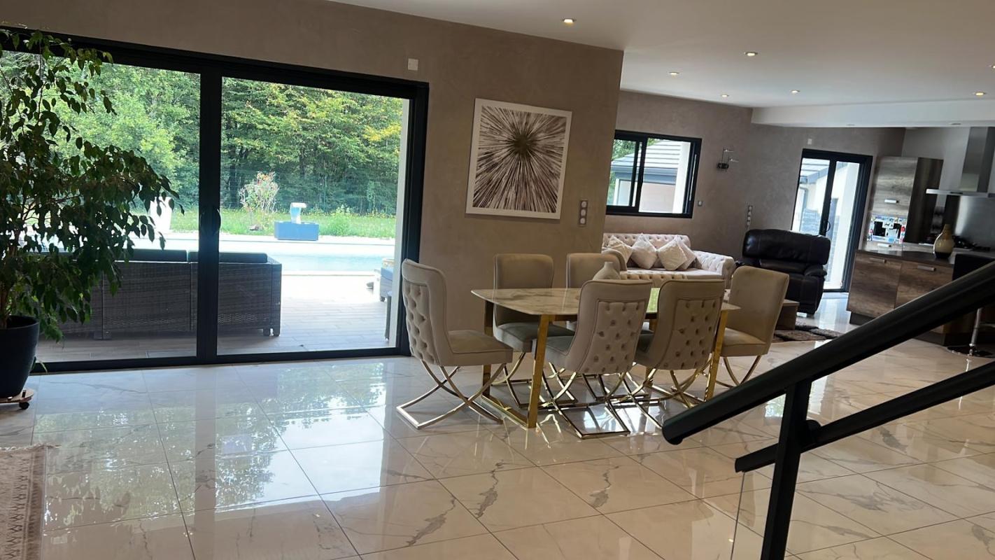 4 bedroom demeure in Ussac, Corrèze, France