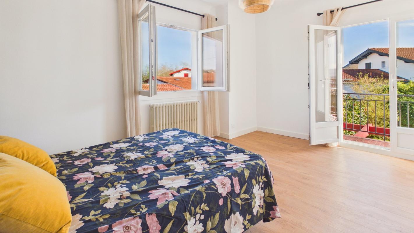 5 bedroom maison in Saint Pee Sur Nivelle, Pyrénées-Atlantiques, France