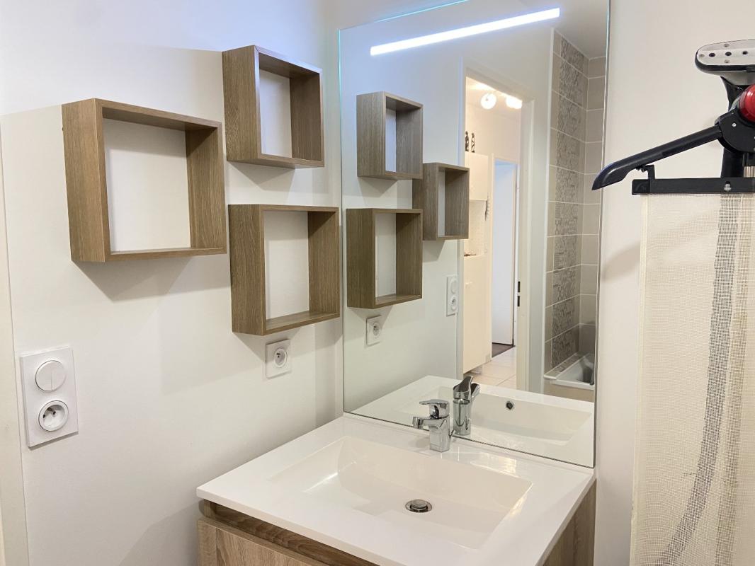 3 bedroom appartement neuf in Cenon, Gironde, France