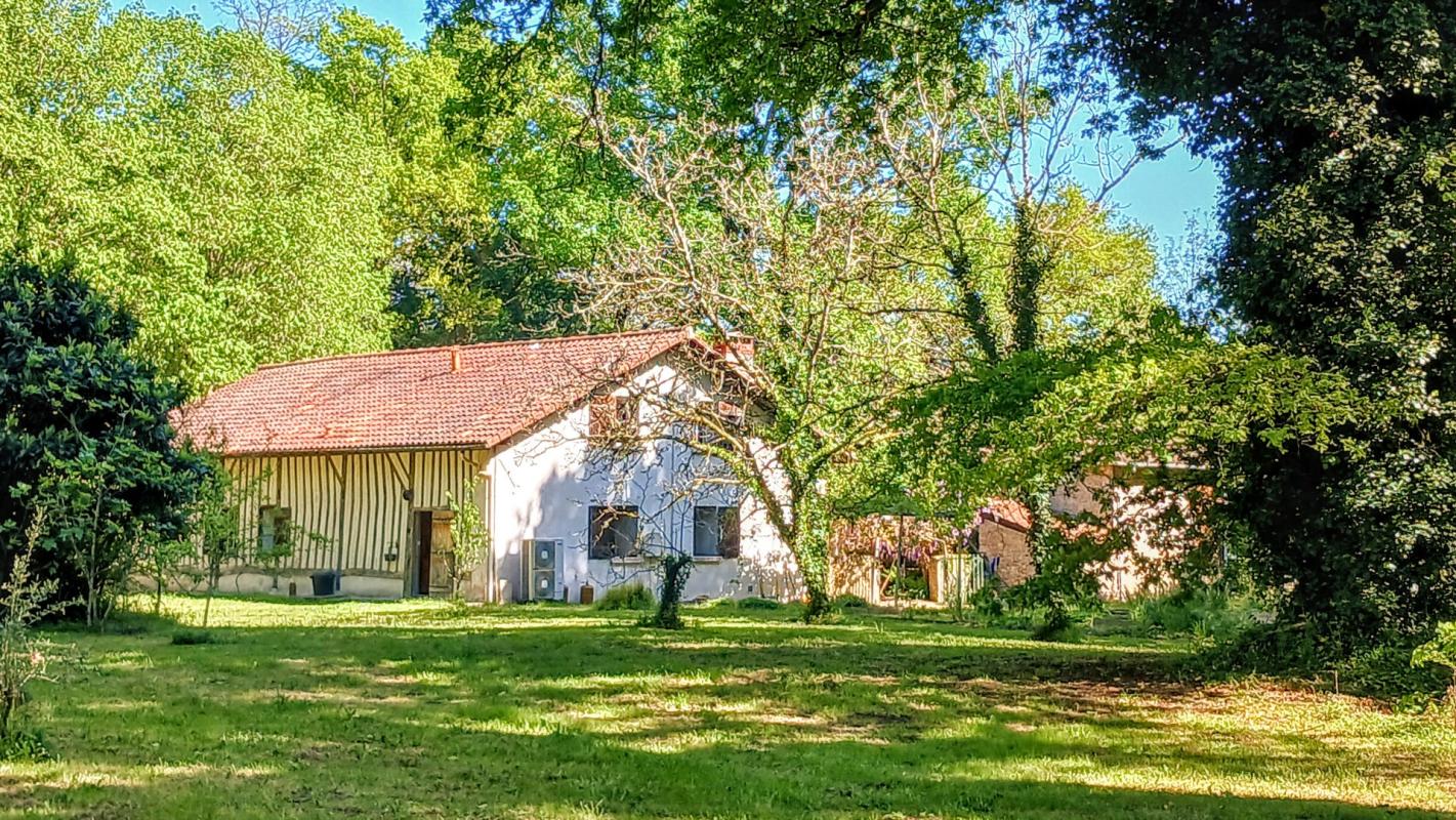5 bedroom chambre d’hotes in Mont De Marsan, Landes, France