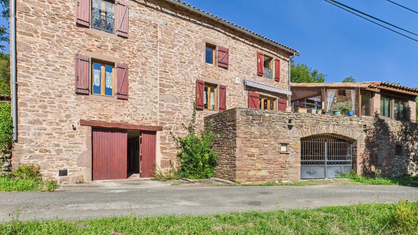 5 bedroom maison in Broquies, Aveyron, France