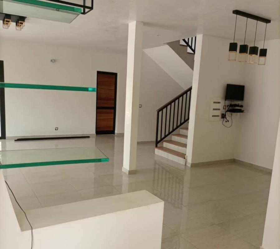 4 bedroom maison recente in Ngaparou, Sénégal