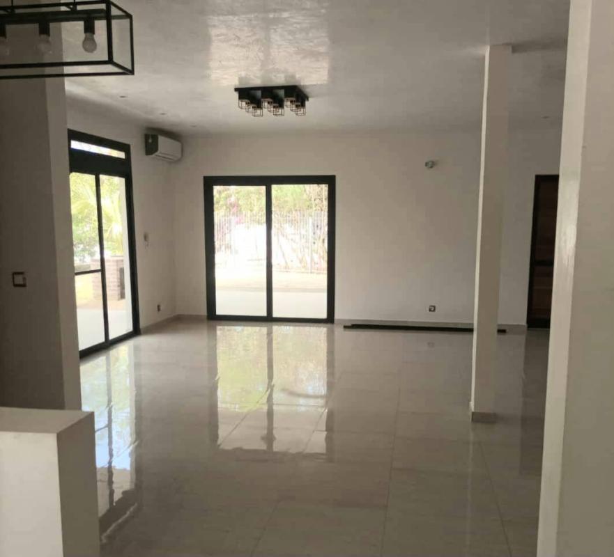 4 bedroom maison recente in Ngaparou, Sénégal