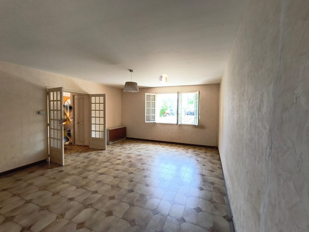 3 bedroom maison a renover in Mas Grenier, Tarn-et-Garonne, France