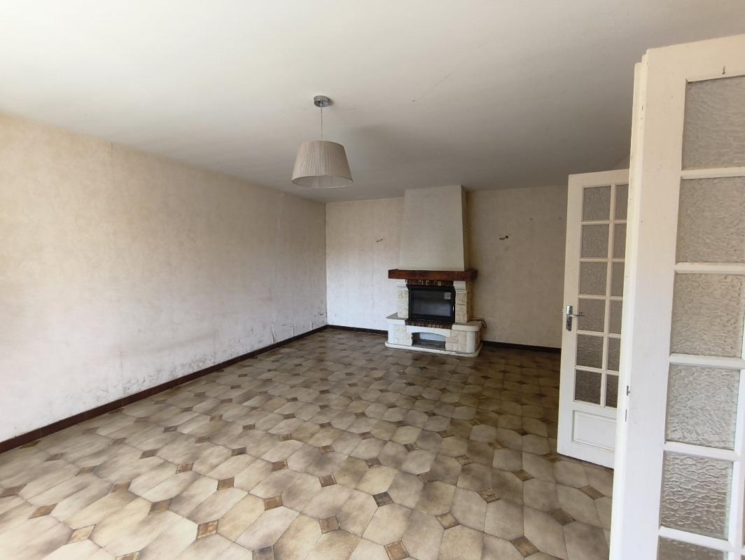 3 bedroom maison a renover in Mas Grenier, Tarn-et-Garonne, France