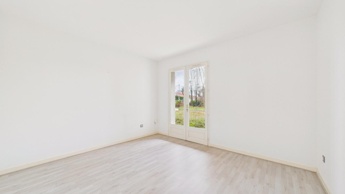 3 bedroom maison in Saint Paul Les Dax, Landes, France