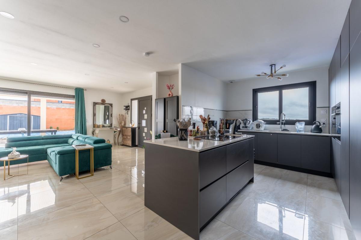 3 bedroom maison recente in Coulounieix Chamiers, Dordogne, France