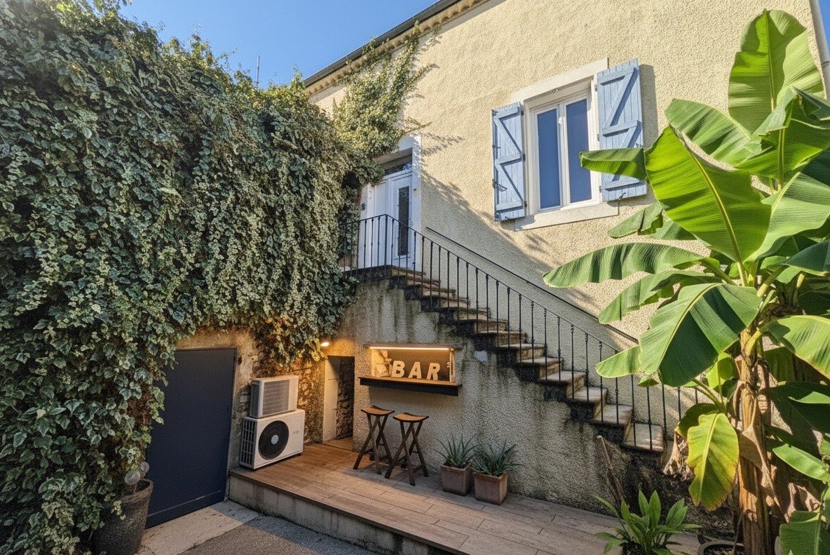 5 bedroom maison in Magalas, Hérault, France