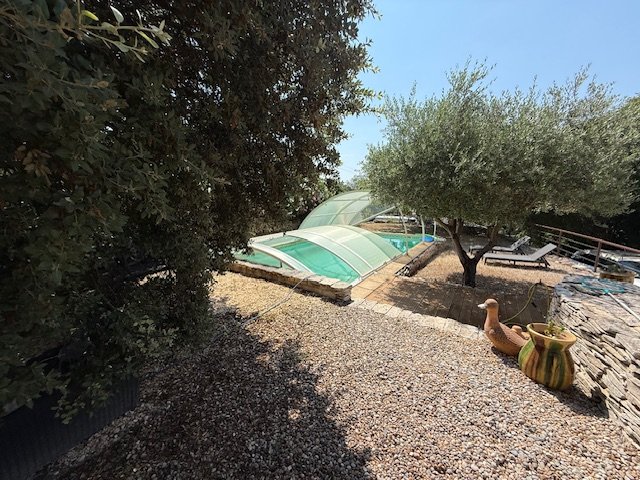 4 bedroom maison in Uzes, Gard, France