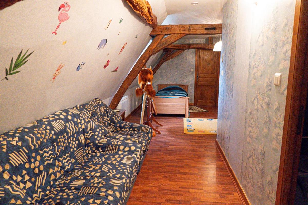 4 bedroom maison in Lacropte, Dordogne, France