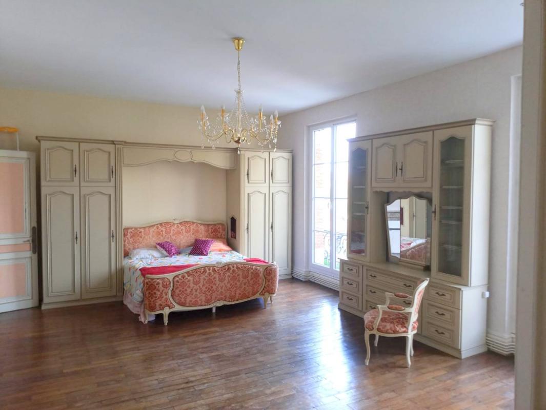 9 bedroom manoir in Moissac, Tarn-et-Garonne, France