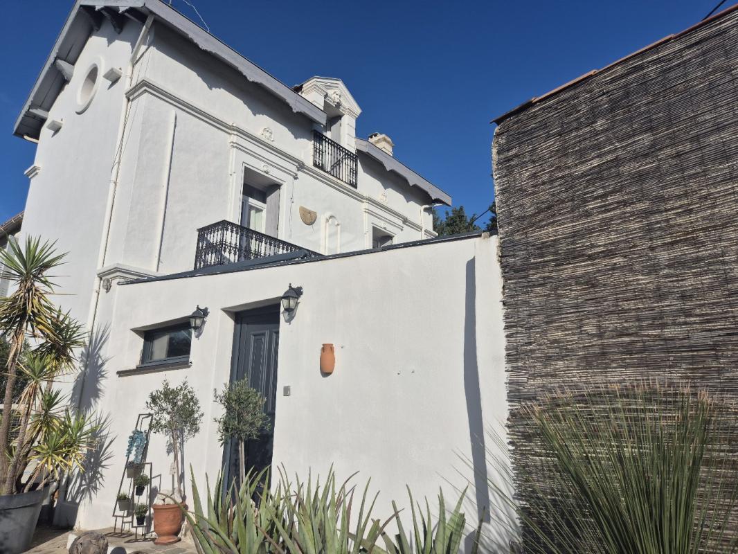 2 bedroom maison de ville in Beziers, Hérault, France