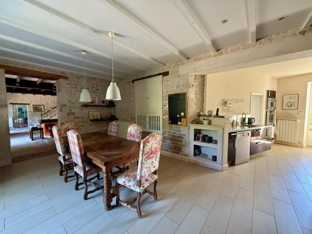 5 bedroom maison in Perigne, Deux-Sèvres, France