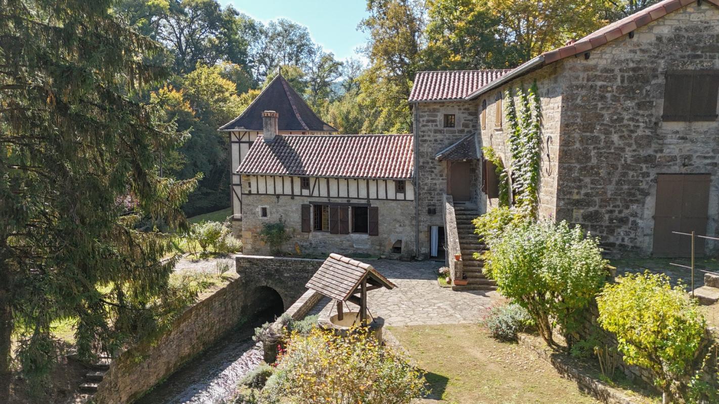5 bedroom maison en pierres in Saint Antonin Noble Val, Tarn-et-Garonne, France