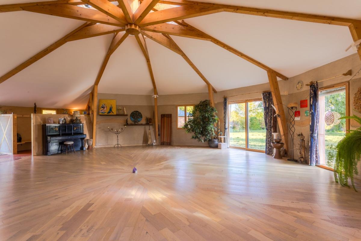 local commercial in Castelnau De Levis, Tarn, France