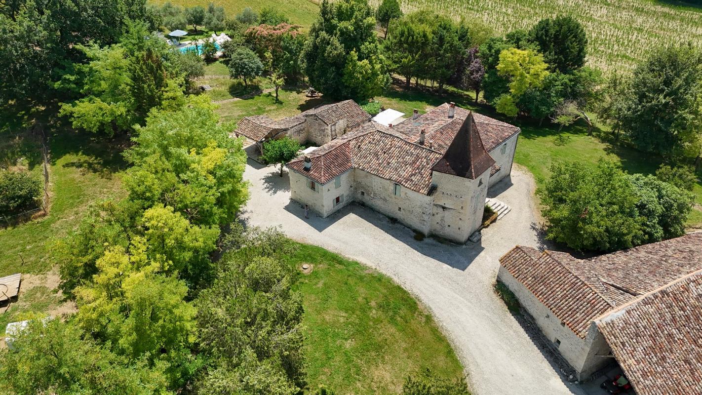 5 bedroom corps de ferme in Castelnau Montratier, Lot, France
