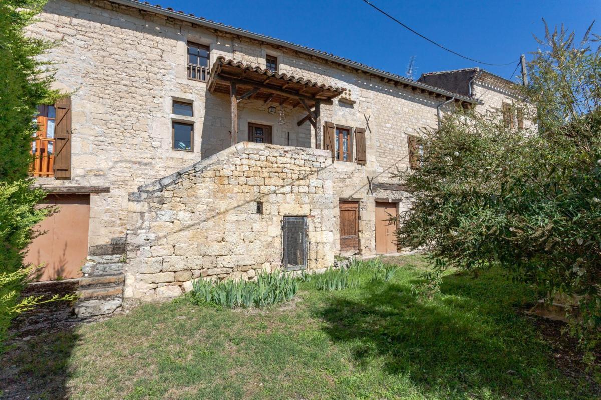 4 bedroom maison en pierres in Villeneuve Sur Vere, Tarn, France