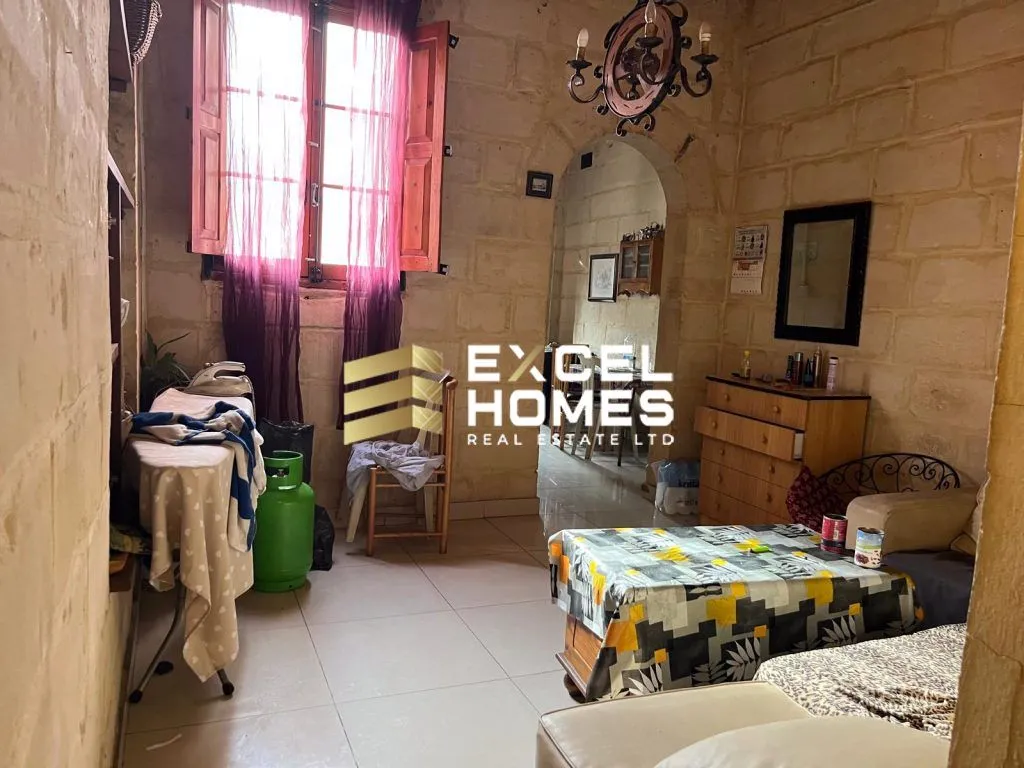 2 bedroom Maisonette in Msida, Malta – 66773