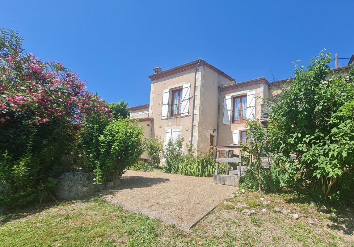 9 bedroom immeuble in Lectoure, Gers, France