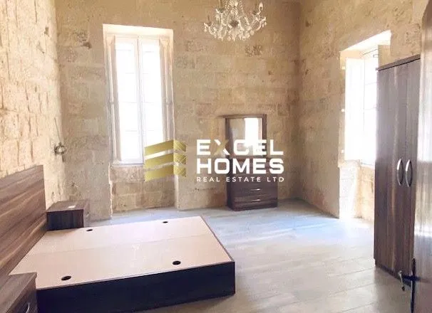 5 bedroom Townhouse in Vittoriosa (Birgu), Malta – 66742