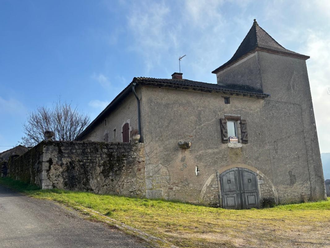 6 bedroom chateau in Lamagdelaine, Lot, France