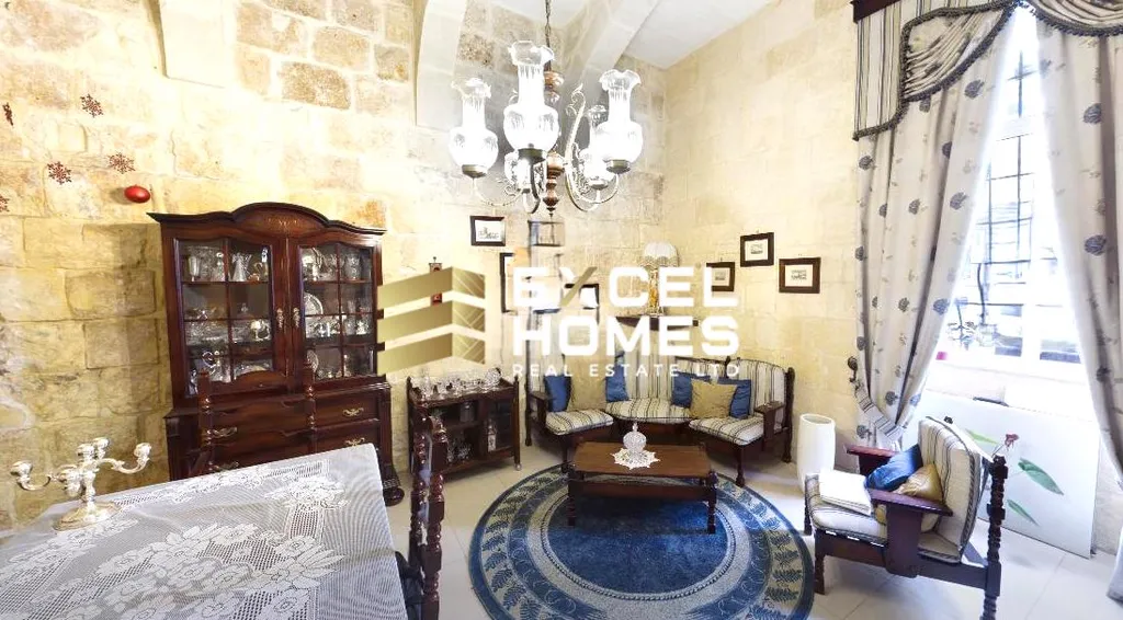 3 bedroom Townhouse in Floriana, Malta – 66692