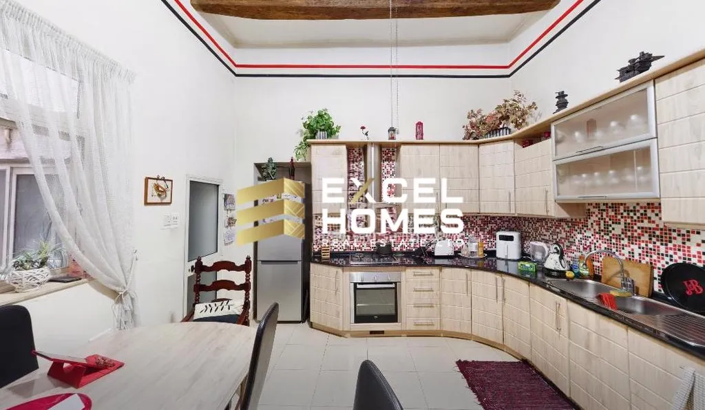 3 bedroom Townhouse in Floriana, Malta – 66692