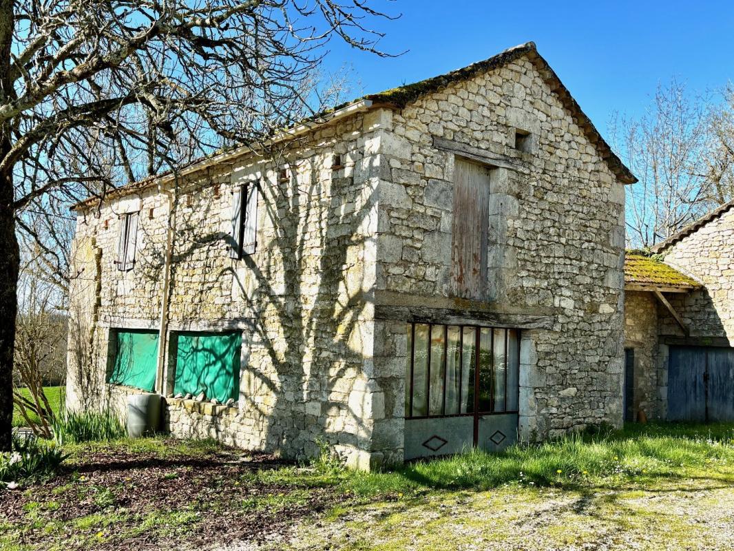 6 bedroom corps de ferme in Saint Laurent Lolmie, Lot, France