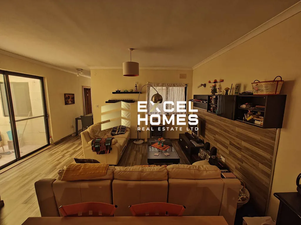 3 bedroom Apartment in Ghajnsielem, Malta – 66585