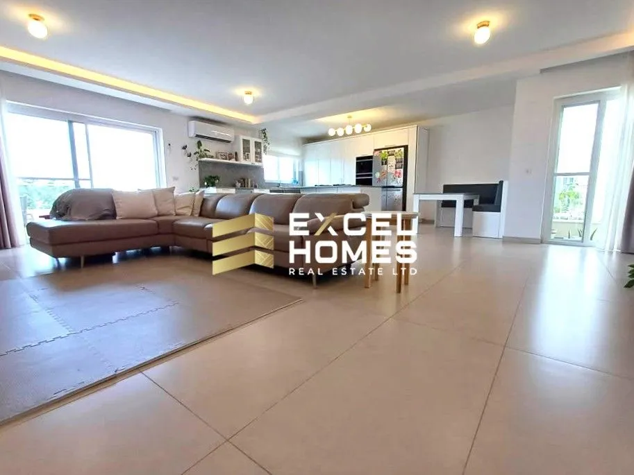 3 bedroom Apartment in Burmarrad, Malta – 66575