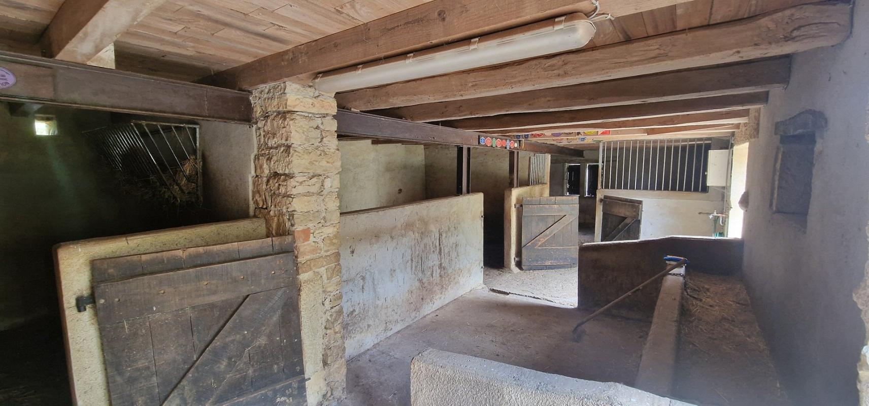 3 bedroom propriete in Luzech, Lot, France