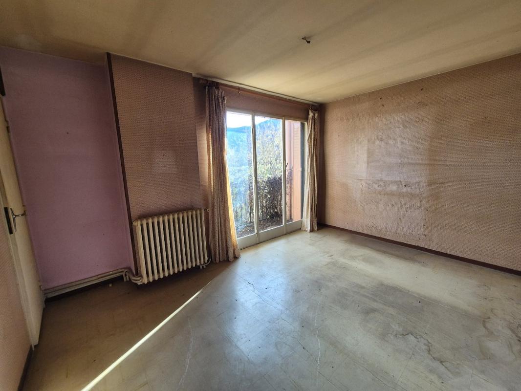 3 bedroom maison in Foix, Ariège, France