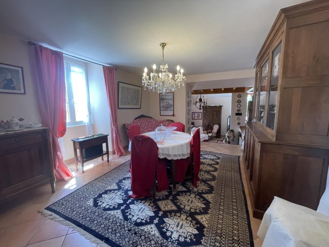 3 bedroom maison in Montjaux, Aveyron, France