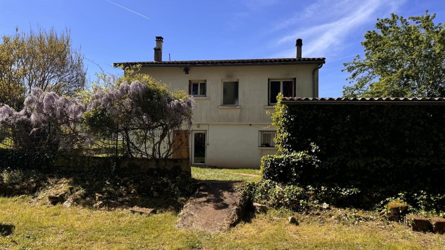 3 bedroom maison in Tour De Faure, Lot, France