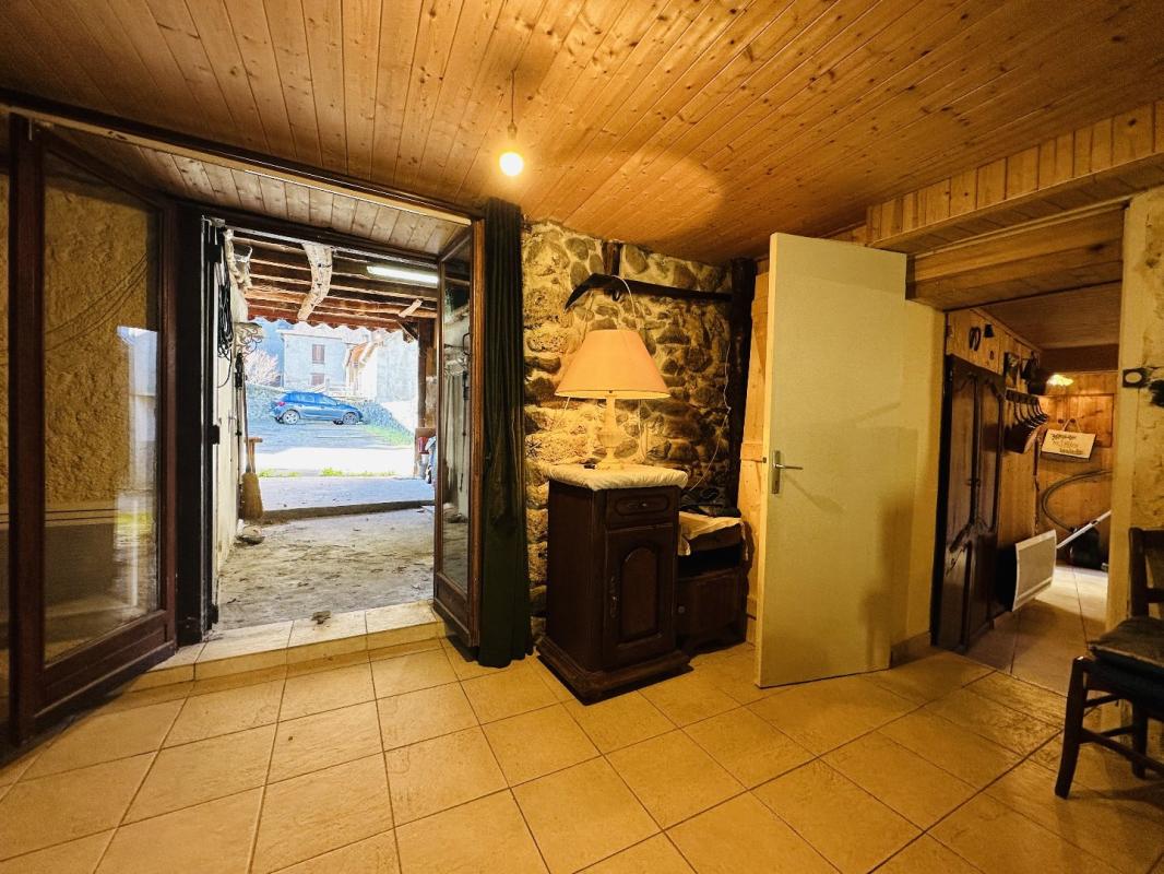 4 bedroom maison de village in Uchentein, Ariège, France