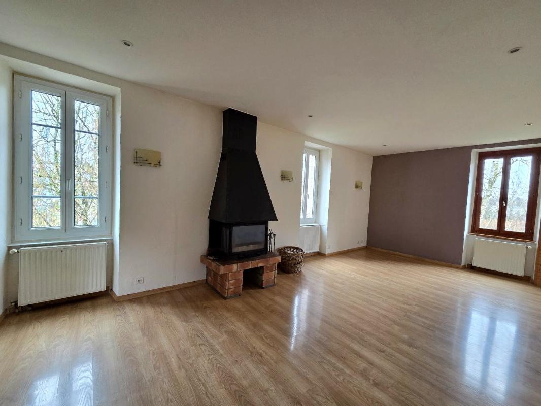 2 bedroom maison in Baraqueville, Aveyron, France