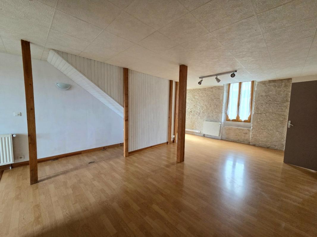 2 bedroom maison in Baraqueville, Aveyron, France