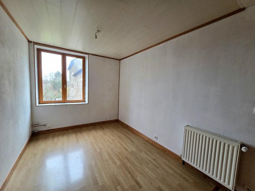 2 bedroom maison in Baraqueville, Aveyron, France