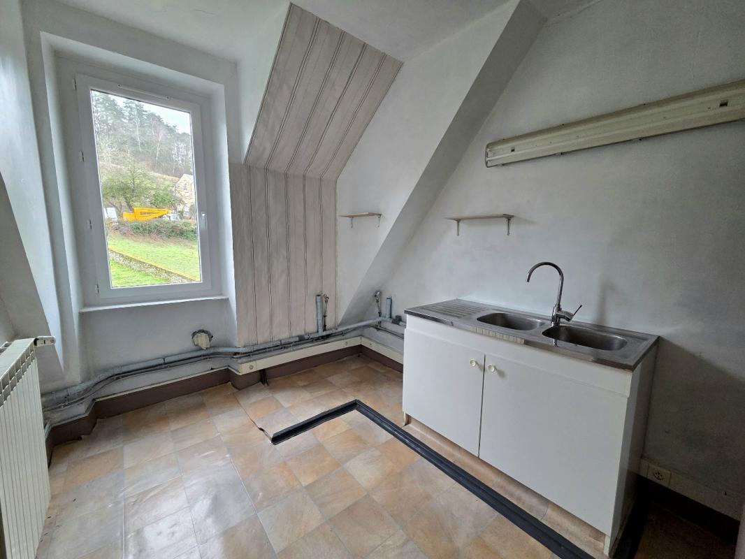 2 bedroom maison in Baraqueville, Aveyron, France