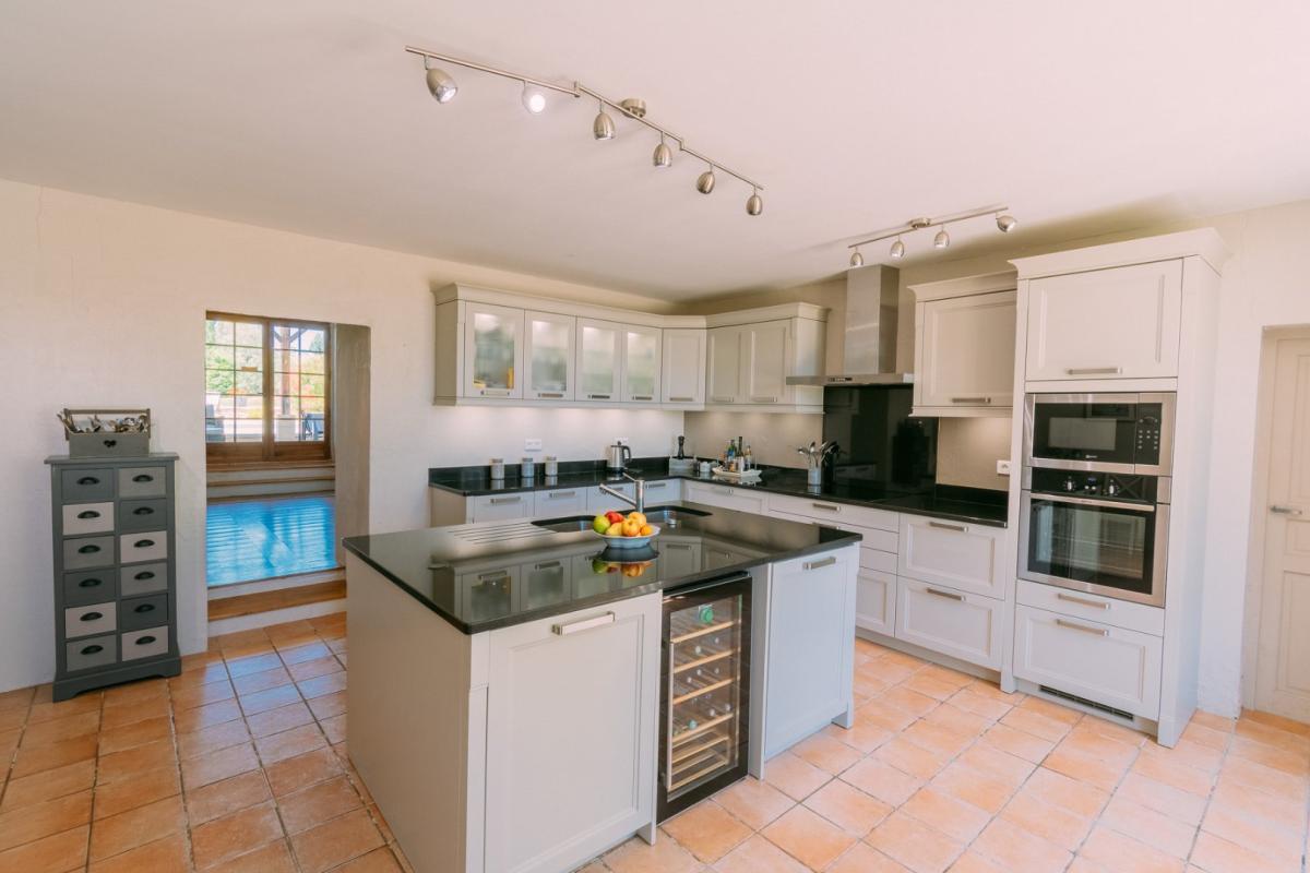 5 bedroom propriete in Cahuzac Sur Vere, Tarn, France