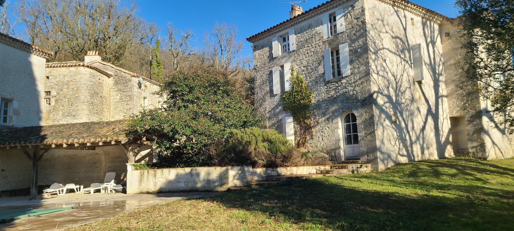 14 bedroom demeure in Roquecor, Tarn-et-Garonne, France