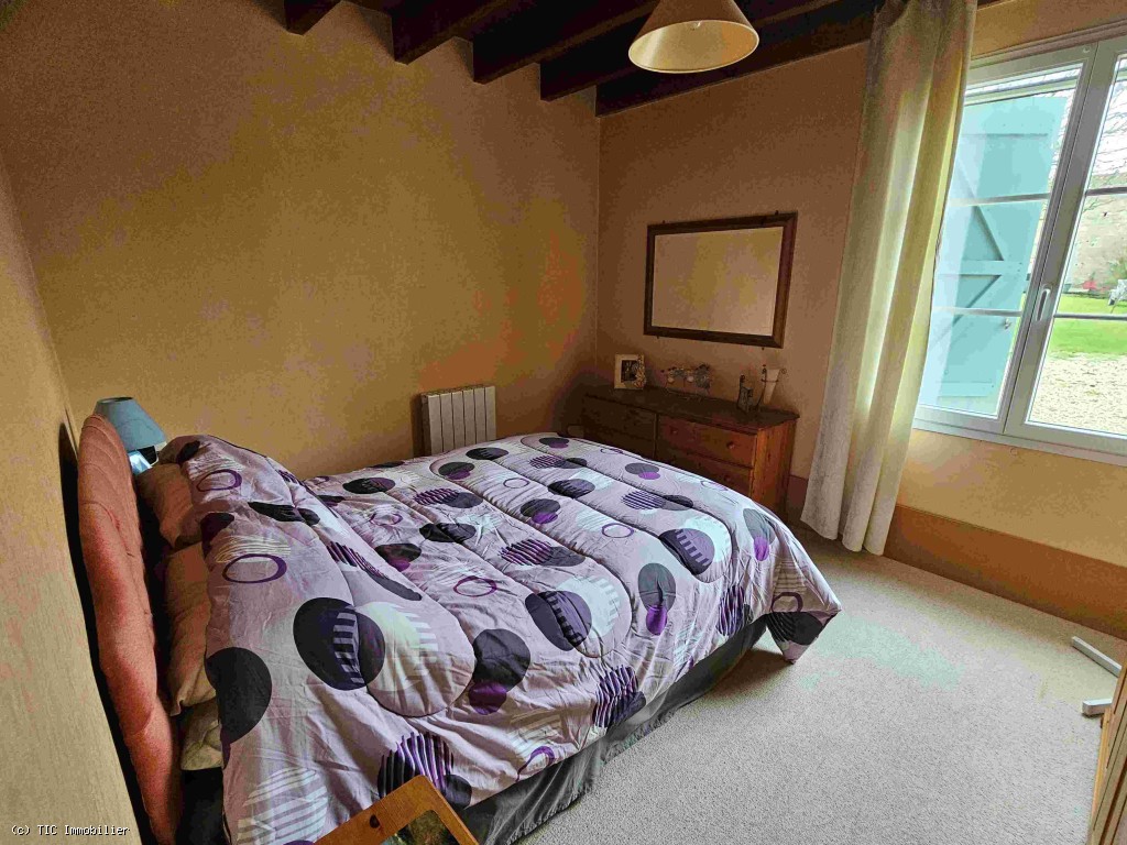 6 bedroom House in Villefagnan, France – r7406