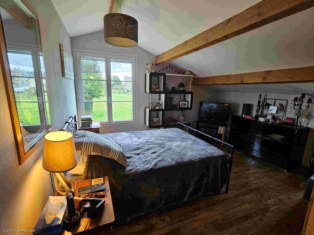 6 bedroom House in Villefagnan, France – r7406