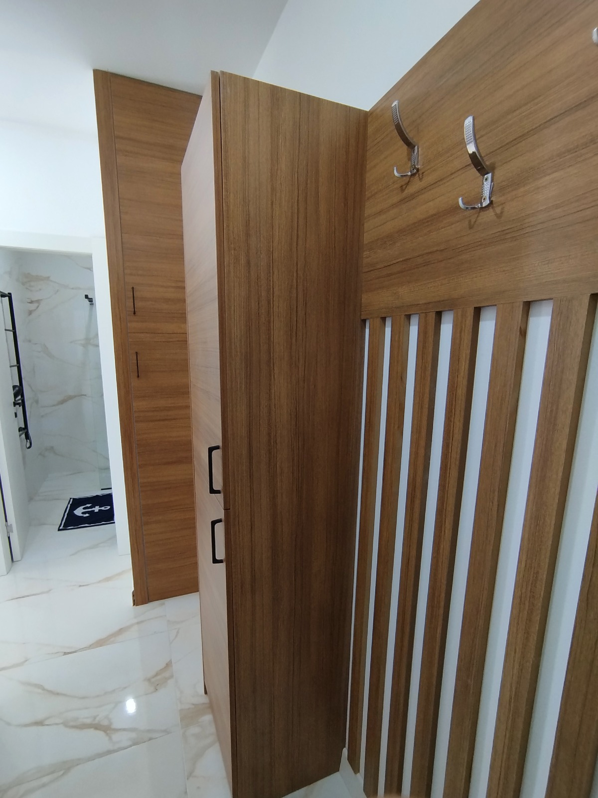 One-Bedroom Apartment with Sea View — Rafailovici